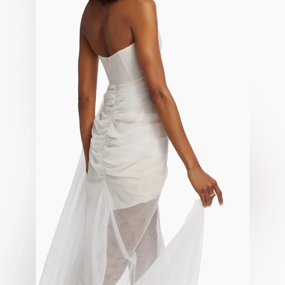 NWT The Bar Cleo Gown Blanc